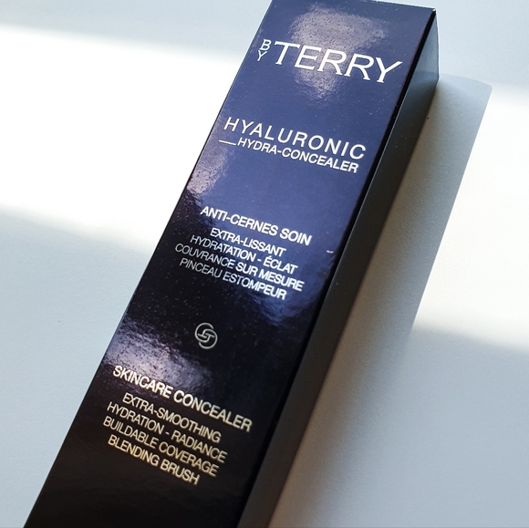 BY TERRY Hyaluronic Hydra-Concealer - 100 Fair - Picture 2 of 5